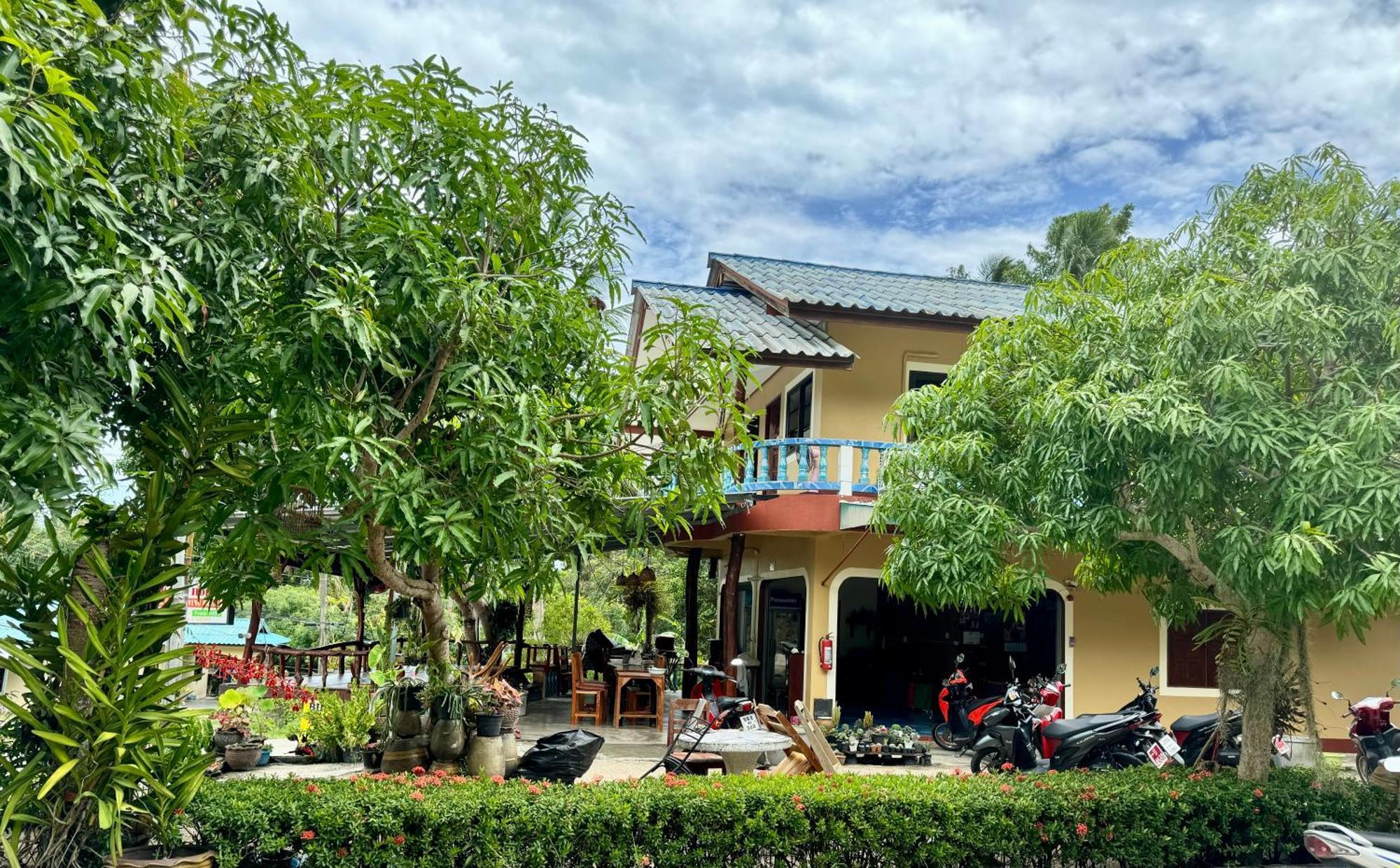 Готель Baan Klong House Baan Khai Екстер'єр фото