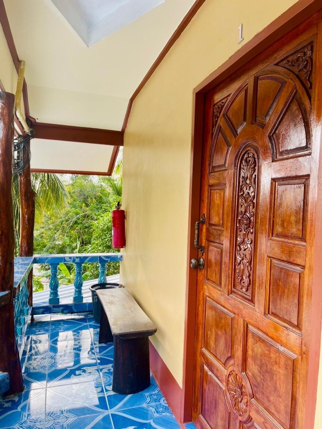 Готель Baan Klong House Baan Khai Екстер'єр фото